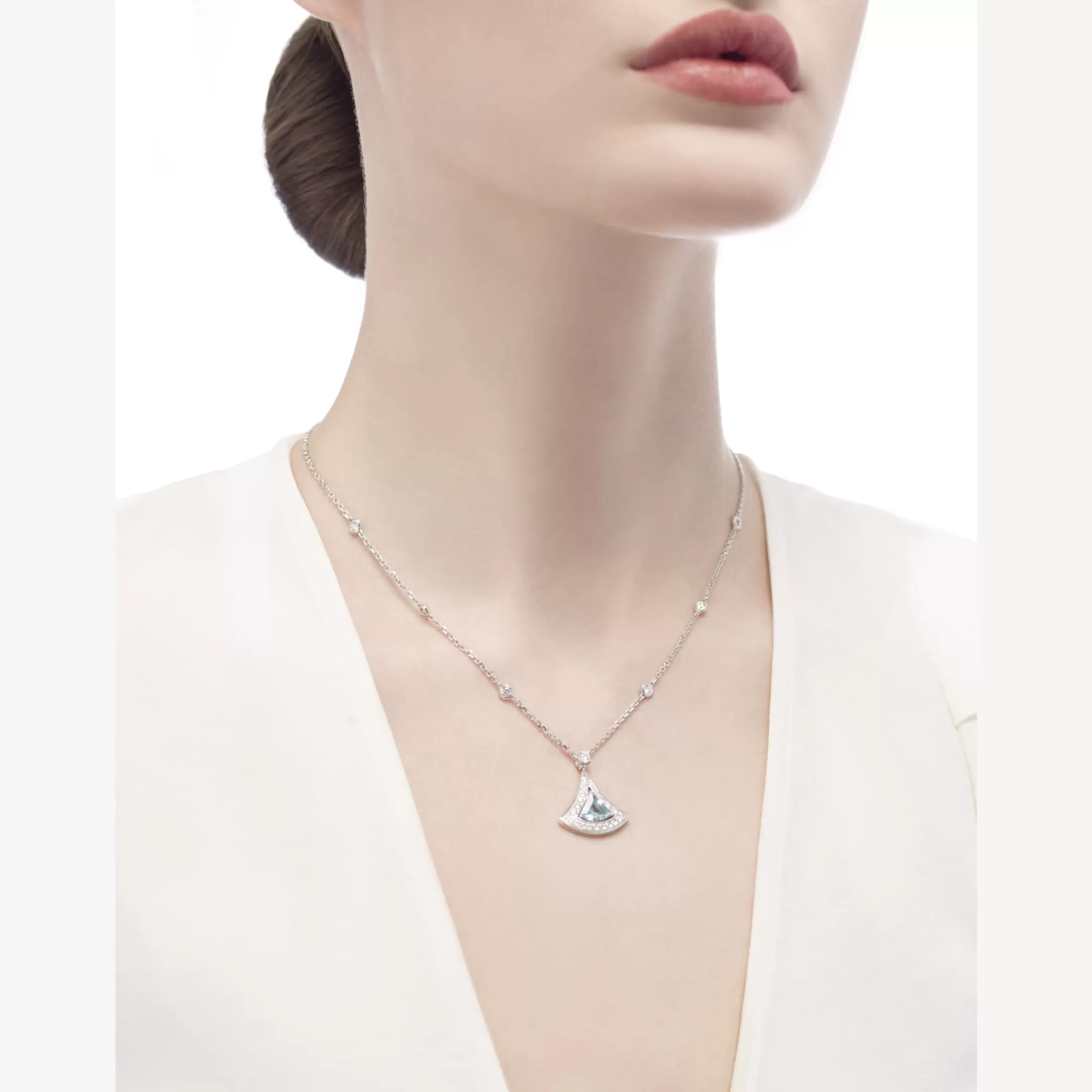 BVLGARI Divas' Dream Halskette Hellblau Flash Sale