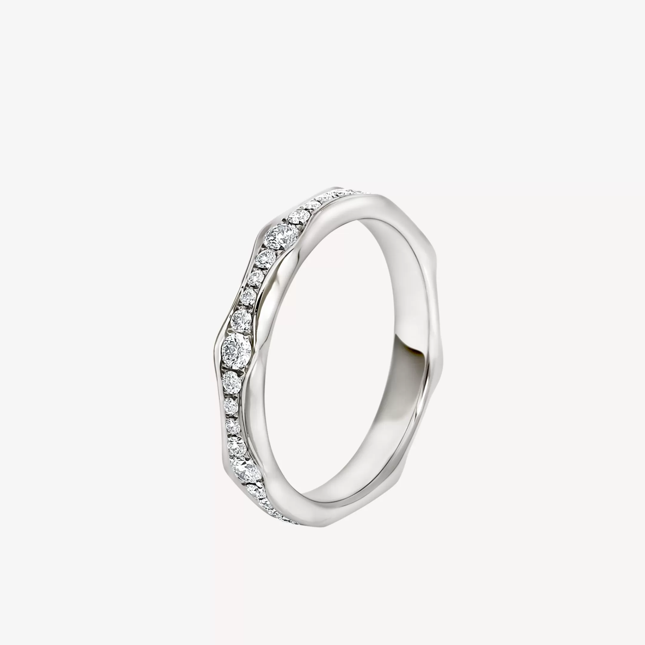 BVLGARI Infinito Ehering Fashion