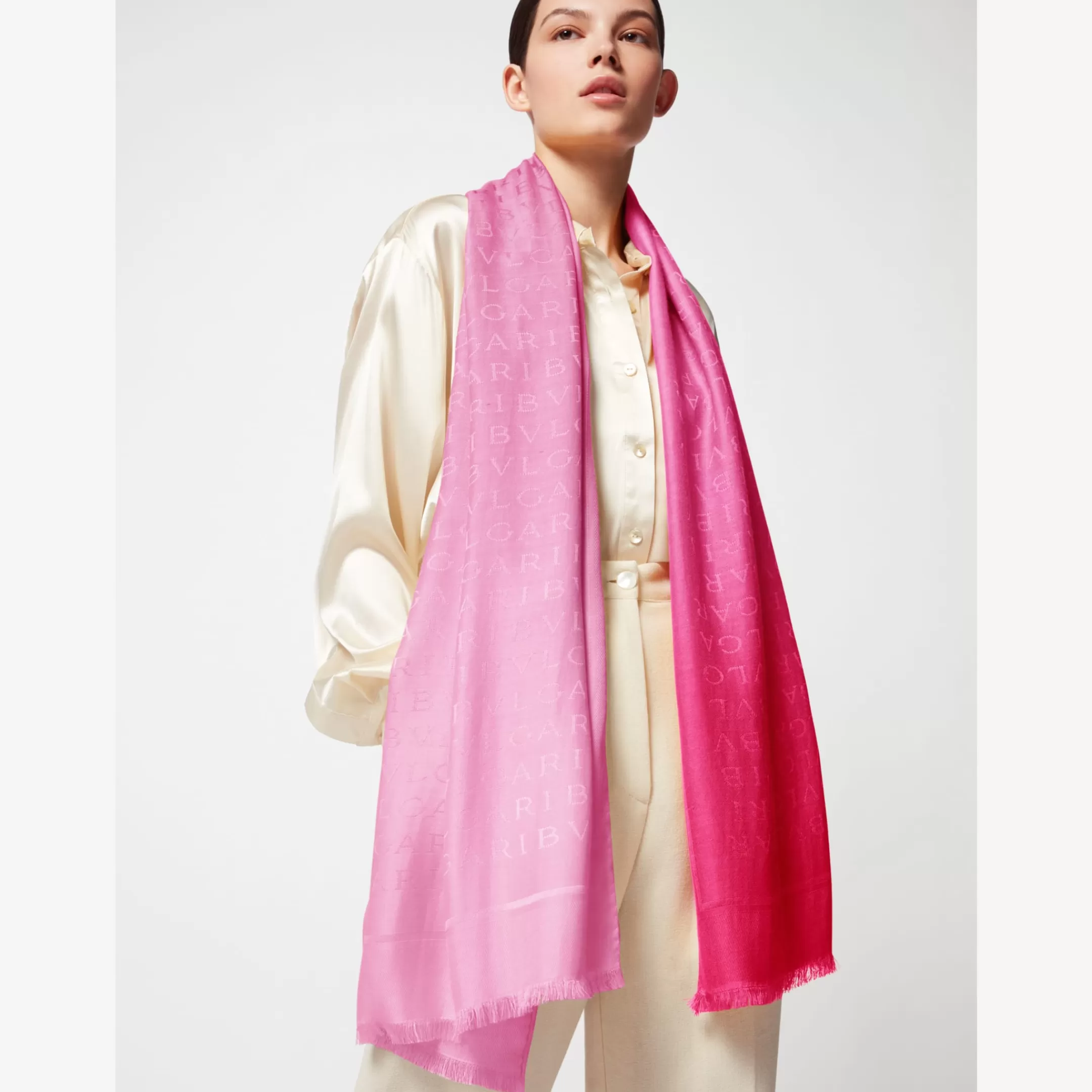 BVLGARI Logomania Stola Rosa Clearance